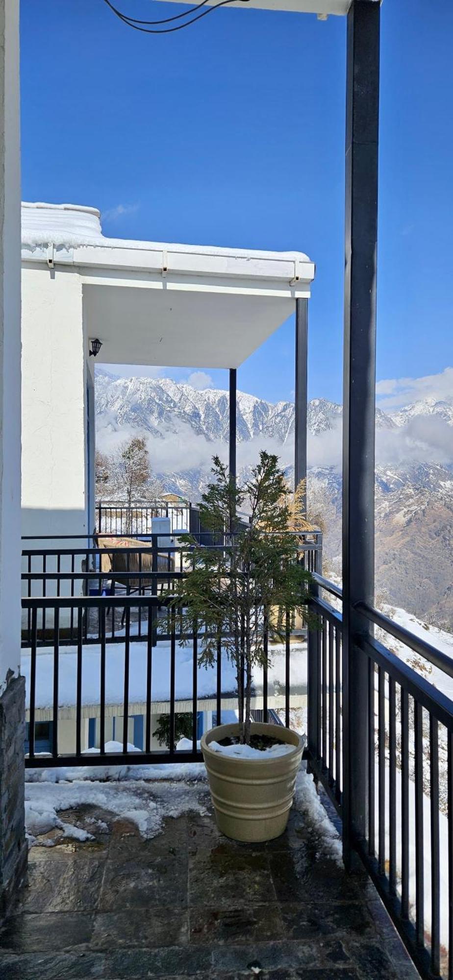 Faraway Cottages, Auli Joshimath Luaran gambar