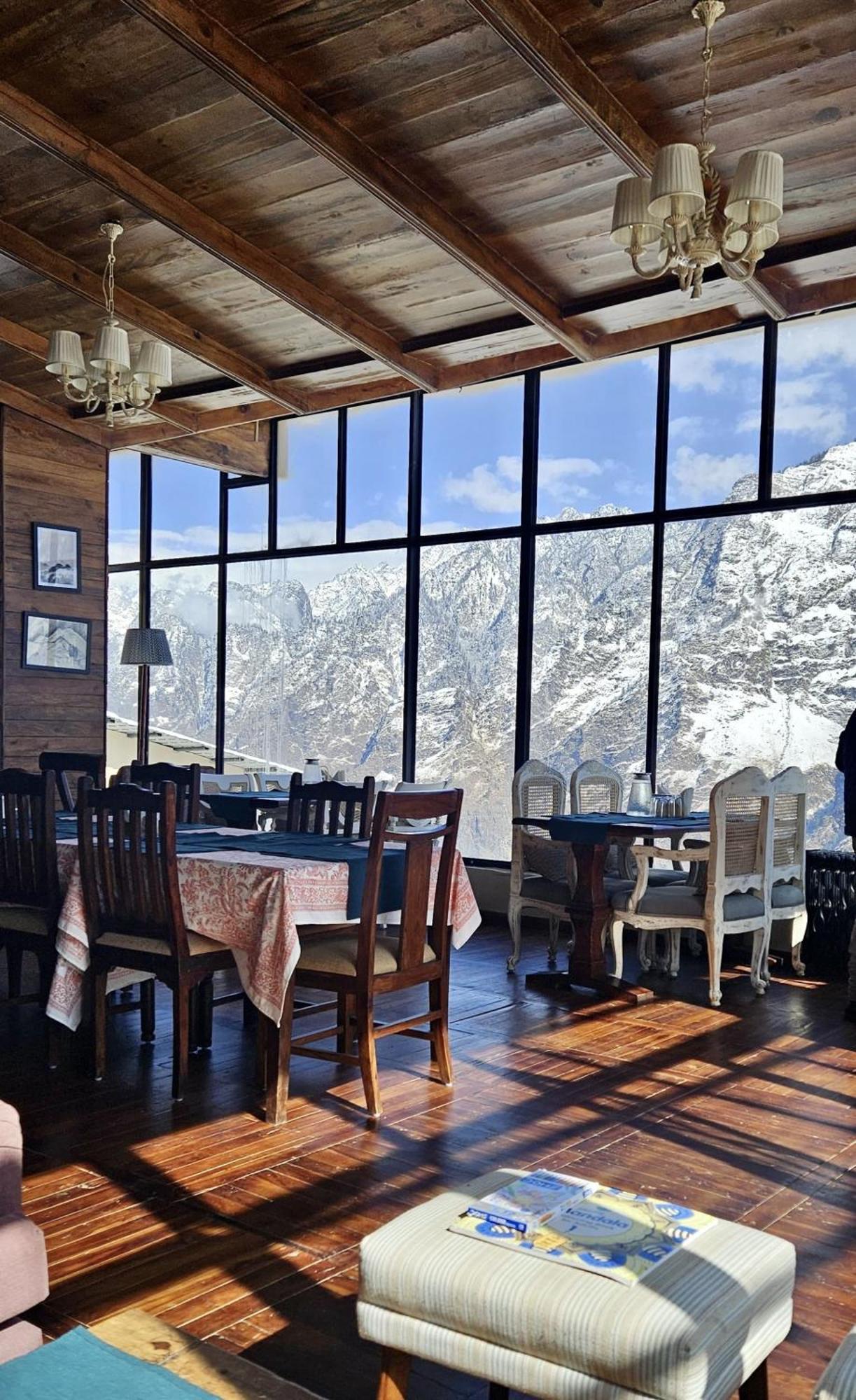 Faraway Cottages, Auli Joshimath Luaran gambar