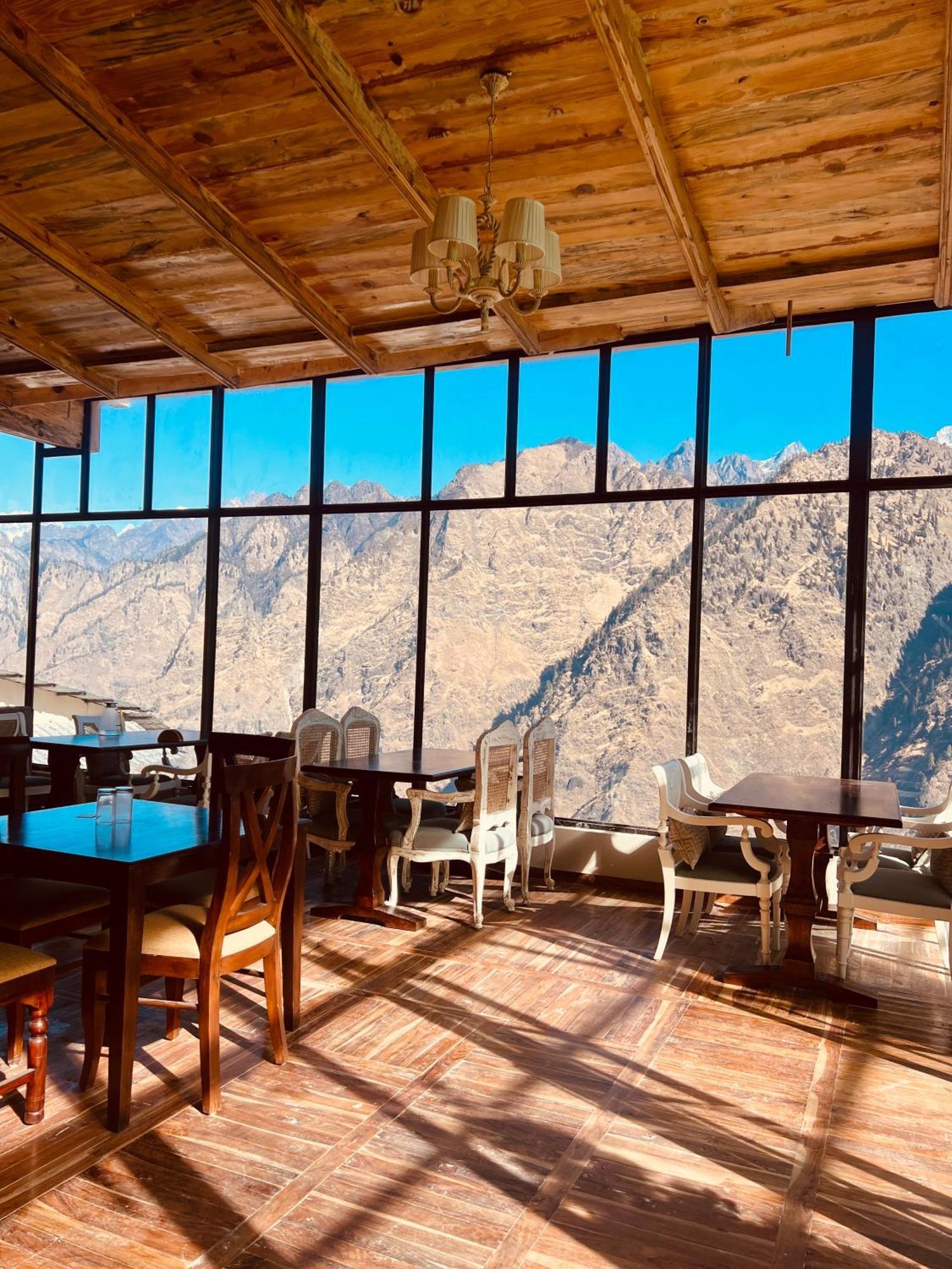 Faraway Cottages, Auli Joshimath Luaran gambar