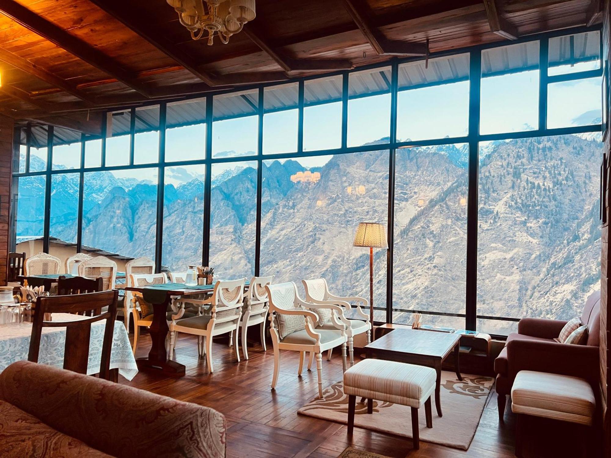 Faraway Cottages, Auli Joshimath Luaran gambar
