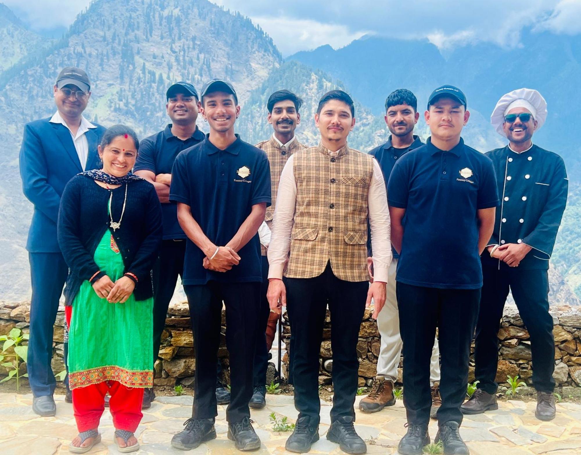 Faraway Cottages, Auli Joshimath Luaran gambar