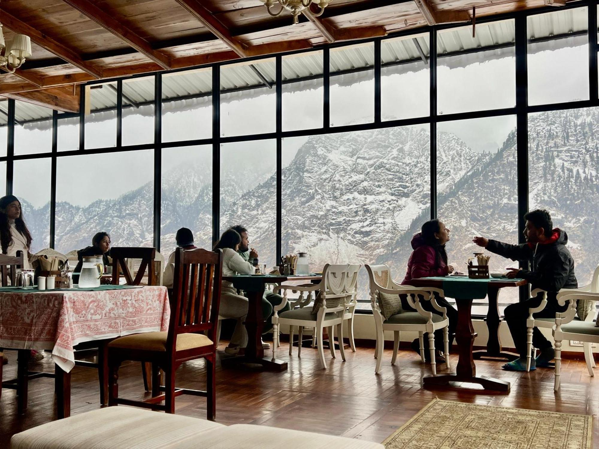 Faraway Cottages, Auli Joshimath Luaran gambar